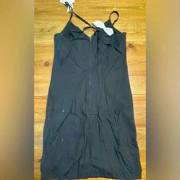 1990s | Skull & Crossbones | Rockabilly Sleeveless Dress | Crisscross Straps - Picture 3 of 3